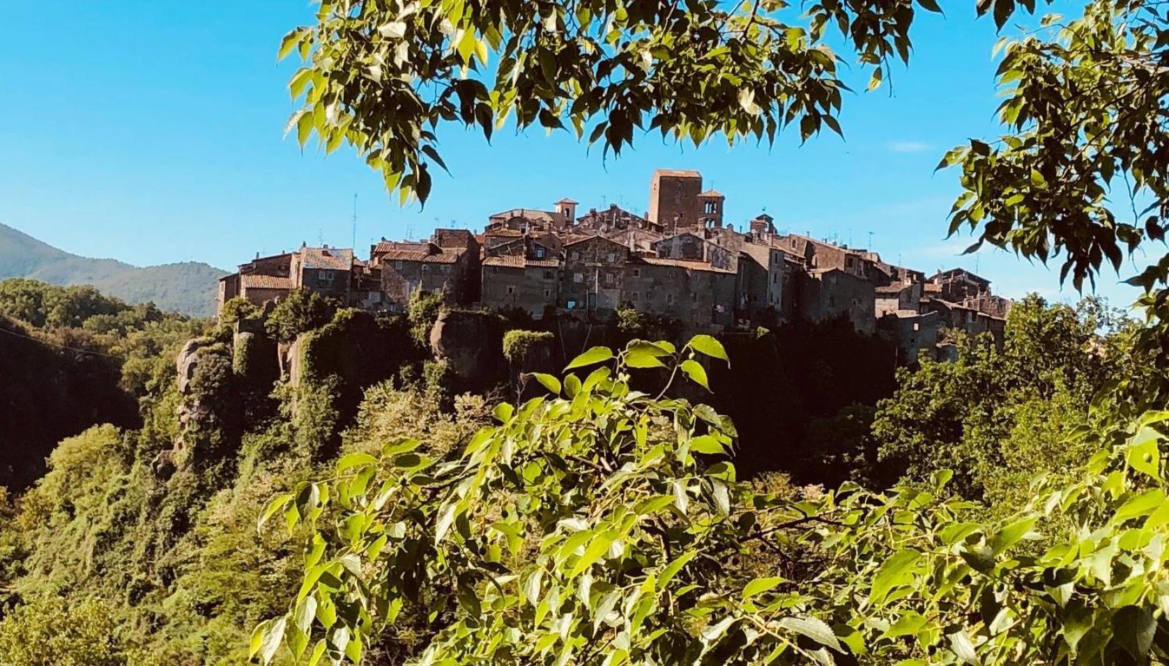 Agriturismo Buonasera Bagnoregio Bagian luar foto